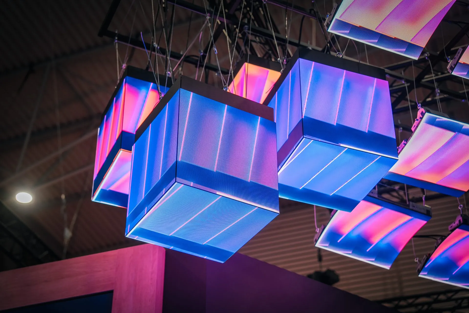 LED дисплеи трендове 2025